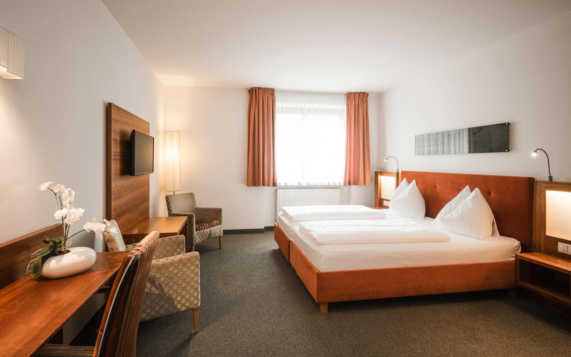 Hotel Clara Vahrn Екстер'єр фото