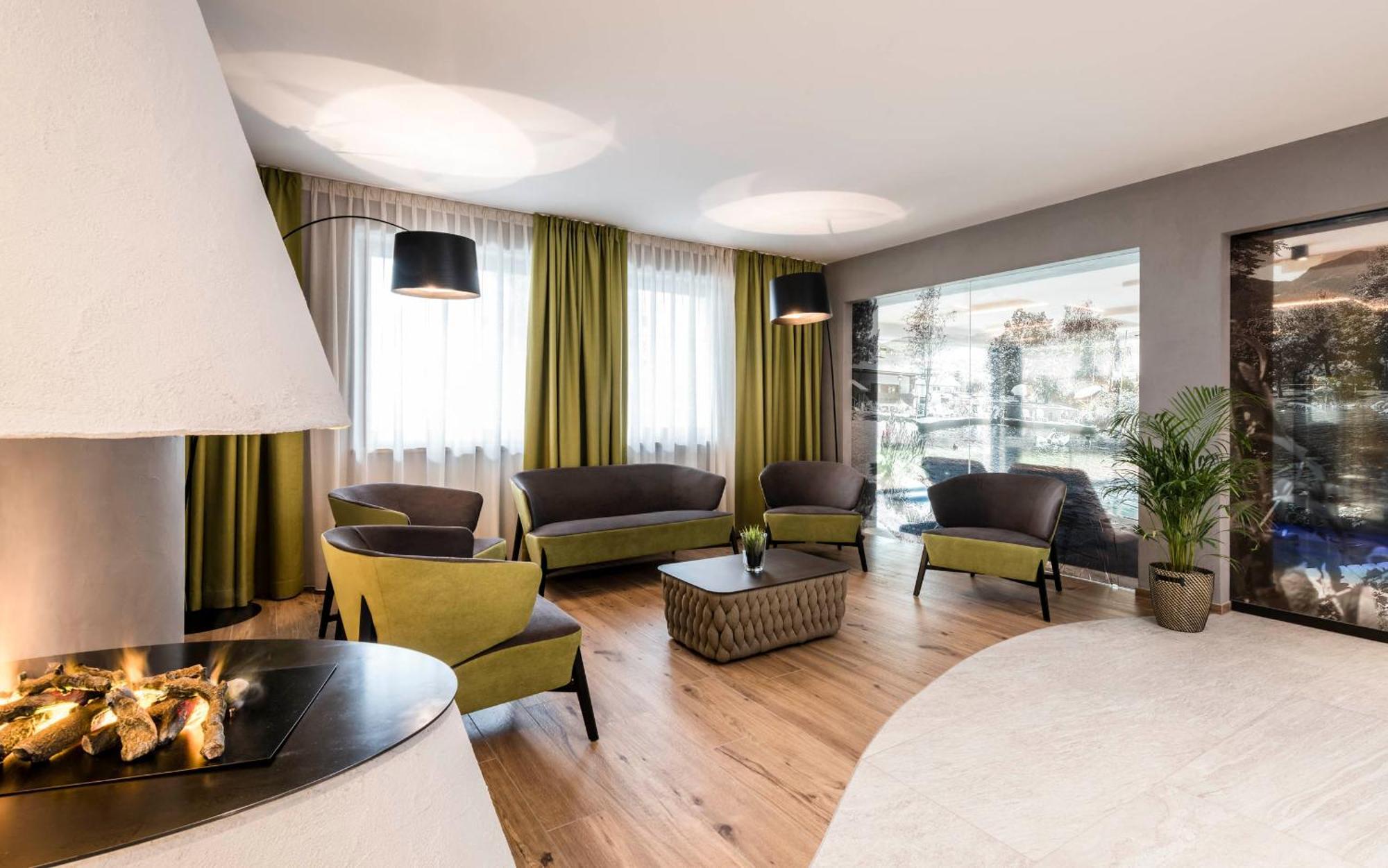 Hotel Clara Vahrn Екстер'єр фото