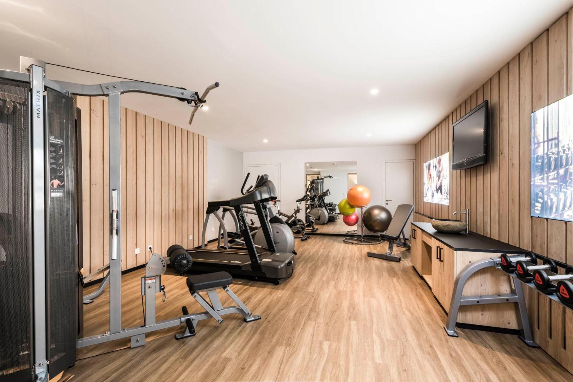 Hotel Clara Vahrn Екстер'єр фото