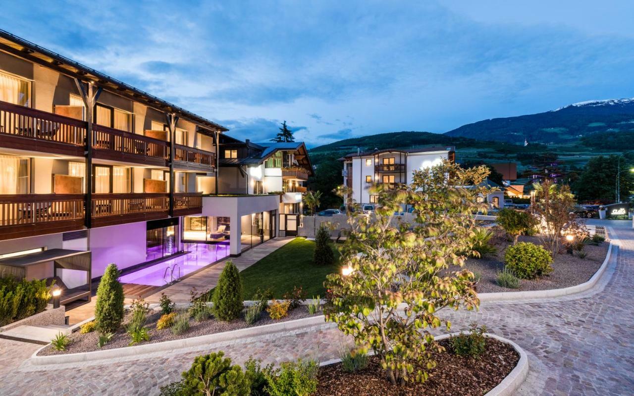 Hotel Clara Vahrn Екстер'єр фото